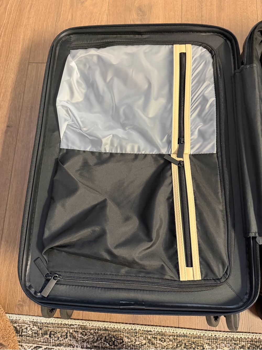 BEIS Black Carry-On Roller - Picture 11 of 16